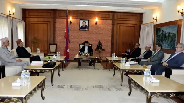 नेकपा बैठक