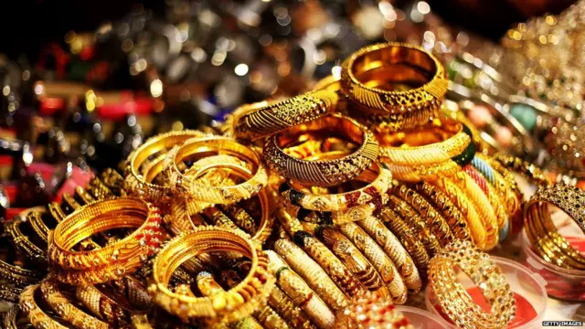 सोन्याचे दागिने