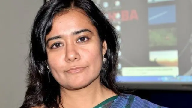 অধ্যাপক কাবেরী গায়েন