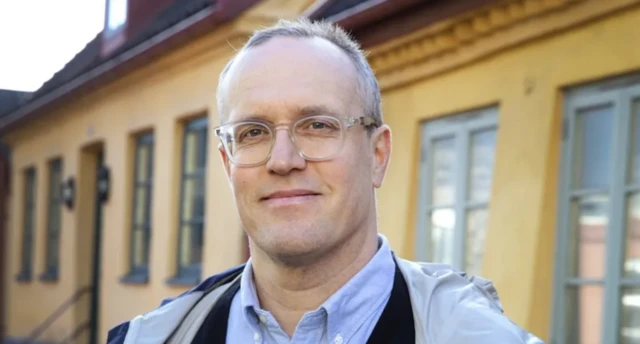 አንድሬስ ሴርቫካ 