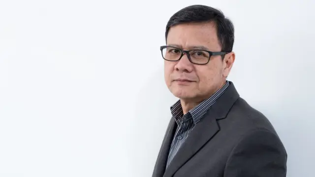 นายไตรลุจน์ นวะมะรัตน