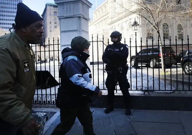 ก่อการร้าย, ลอนดอน, สหราชอาณาจักร, เวสต์มินสเตอร์, เทเรซา เมย์, ผู้นำโลก, ฟรองซัวส์ โอลองด์, ฌอง-โคลด ยุงเกอร์, ฝรั่งเศส, เบลเยียม, จัสติน ทรูโด, โดนัลด์ ทรัมป์, ก่อการร้ายลอนดอน, สหราชอาณาจักร, London Attack, UK