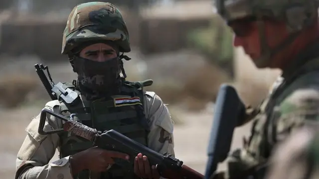 Военные на базе Таджи, 2015 год