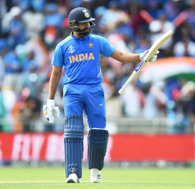 રોહિતની સદી