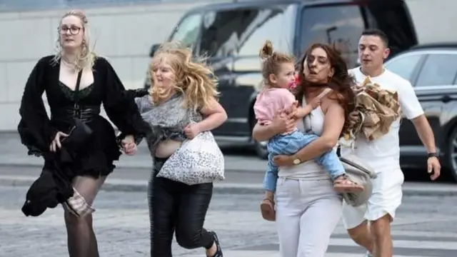 ਇਸ ਹਾਦਸੇ ਤੋਂ ਬਾਅਦ ਡੈਨਮਾਰਕ ਦੇ ਗੁਆਂਢੀ ਮੁਲਕਾਂ ਵੱਲੋਂ ਵੀ ਆਪਣੀ ਪ੍ਰਤੀਕਿਰਿਆ ਦਿੱਤੀ ਗਈ ਹੈ।