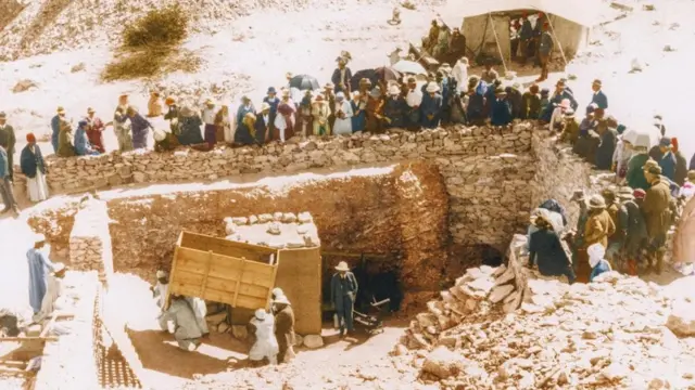 ما سر الهوس العالمي بمقبرة توت عنخ آمون؟