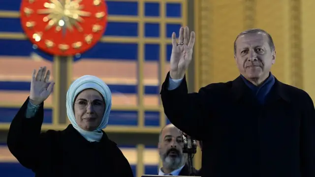 Ердоган з дружиною в Стамбулі