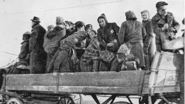 Deportación de judíos