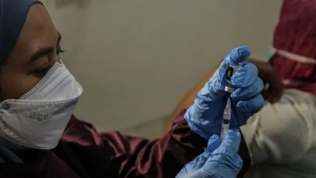 தடுப்பூசி