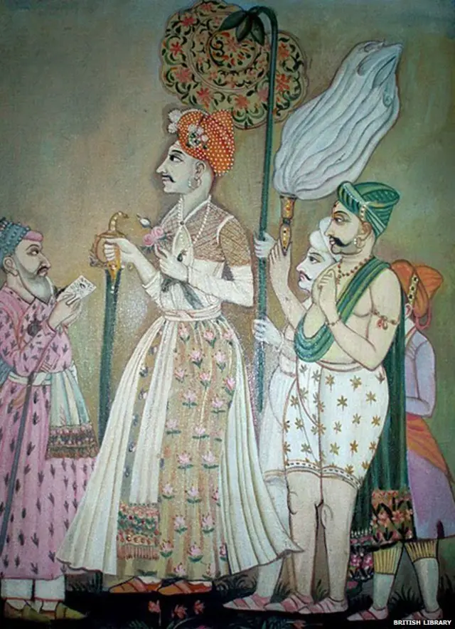 मध्यभागी सदाशिवराव भाऊ, डावीकडे इब्राहिमखान गारदी आणि पेशव्यांचे अन्य सेवक.