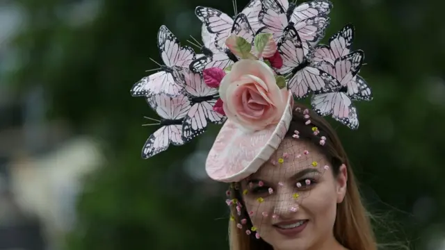 І квіти, і комахи - творіння для Аскота