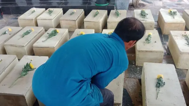 Hài cốt của lính VNCH được đưa về để chuẩn bị an táng tại nghĩa trang mới