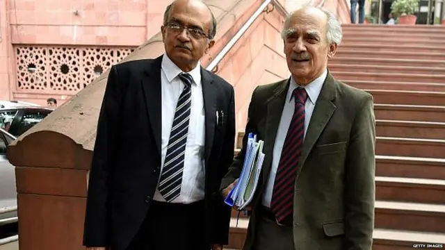 ਸੀਨੀਅਰ ਵਕੀਲ ਪ੍ਰਸ਼ਾਂਤ ਭੂਸ਼ਨ ਅਤੇ ਸਾਬਕਾ ਕੇਂਦਰੀ ਮੰਤਰੀ ਅਰੁਣ ਸ਼ੌਰੀ