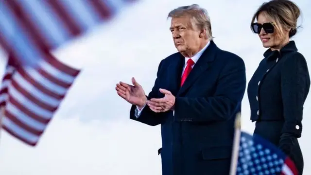 特朗普对参院的否决投票发表声明，并谴责该审理是历史上最大的猎巫行动。