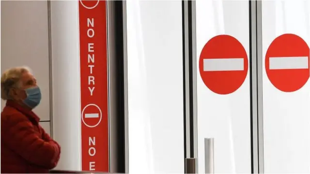 Man waiting at Sydney international airport