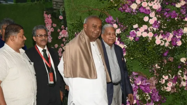 पूर्व प्रधानमंत्री एचडी देवेगौड़ा