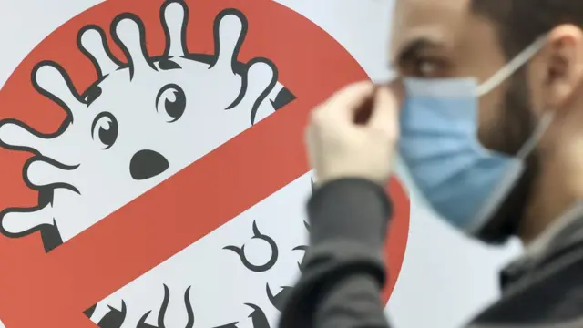 Пункт вакцинации для профилактики COVID-19 в ТРЦ "Галерея" в Санкт-Петербурге