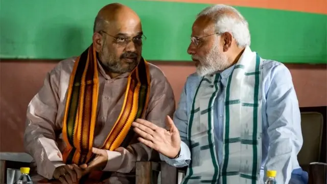 अमित शाह, मोदी