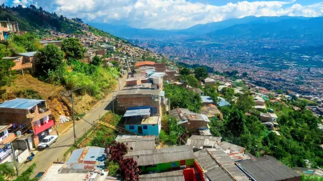 "Нам оказана Господом большая честь жить на этой земле", - считает Каролина Рамирес