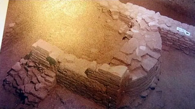 विवादित स्थल के नज़दीक खुदाई