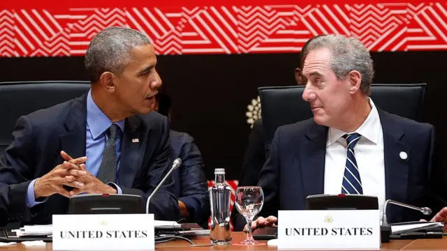 Барак Обама (слева) и Майкл Фроман