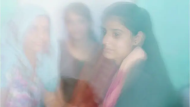 குழந்தை திருமணங்கள்