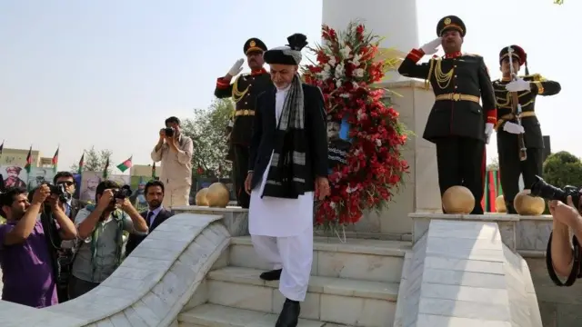 نوموړي مراسمو کې وینا ونه کړه