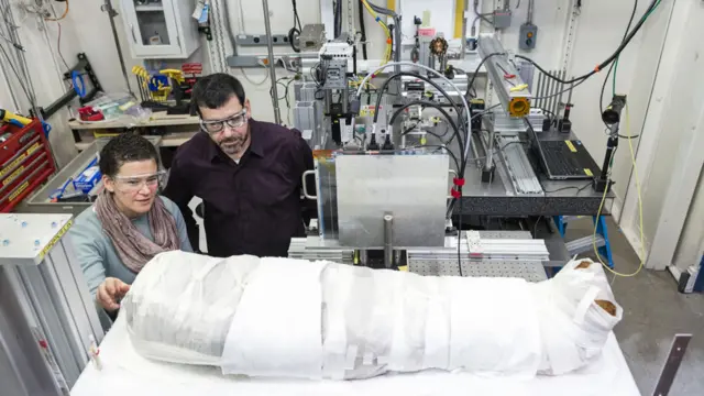 مختبر أرغون الوطني