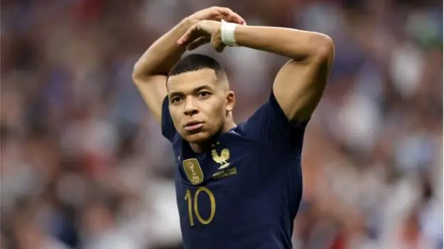 كليان إمبابي