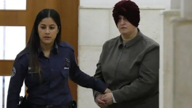 مالكا ليفر لحظة وصولها جلسة استماع في المحكمة الجزئية في القدس في وقت سابق