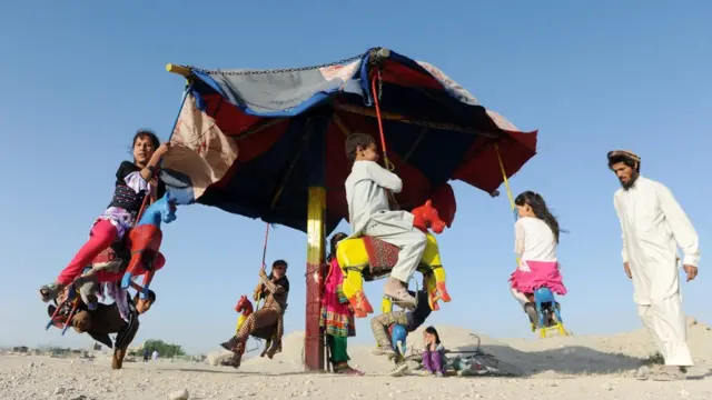 Niños en Afganistán