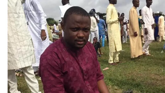 Muslim man dey pray for Ghana during di Eid prayers