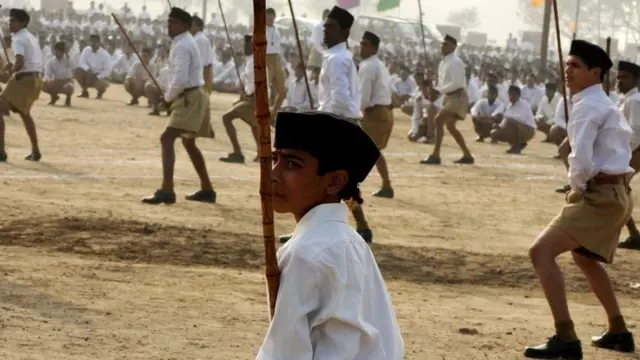 સંઘના સ્વયંસેવકો