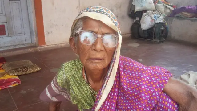 પોપટરાવ માનેના માતા