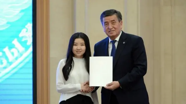 Жалпы республикалык тесттен 232 балл алып, экинчи орунду ээлеген Перизат Оңолбекова.