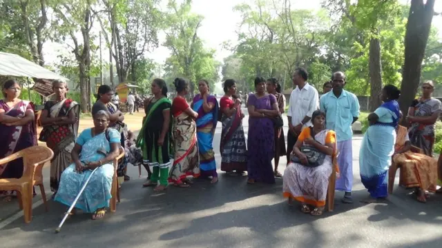 இலங்கை : வடக்கு, கிழக்கு மாகாணங்களில் முழு கடையடைப்பு போராட்டம்