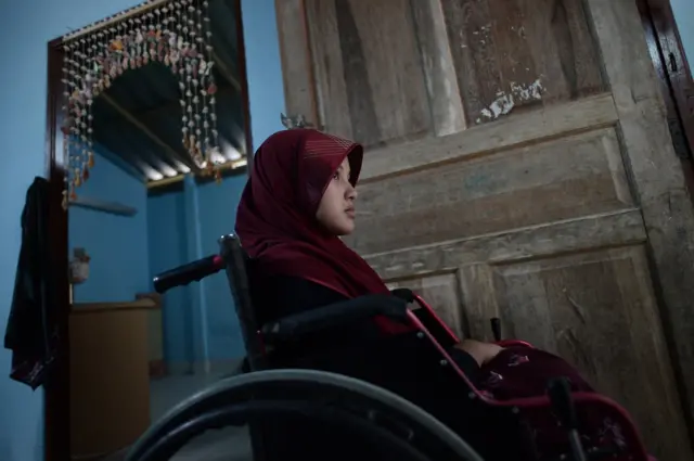 เด็กกำพร้า ความรุนแรง ภาคใต้ ไทย