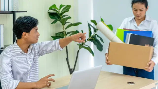 Une employée licenciée