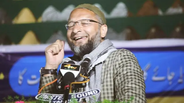 అసదుద్దీన్ ఒవైసీ