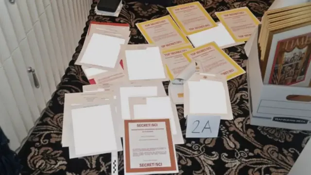 ডোনাল্ড ট্রাম্পের বাড়ি থেকে ৮ই অগাস্ট যেসব ডকুমেন্ট উদ্ধার করা হয়েছে।