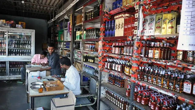 நெடுஞ்சாலையோர மதுக் கடைகள், பார்கள் மூடல்; நட்சத்திர ஹோட்டல்கள் அதிர்ச்சி