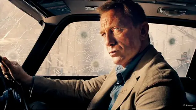 کورونا وائرس کے دور میں فلم انڈسٹری