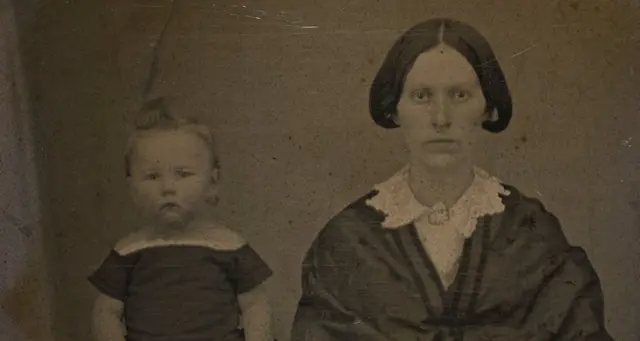 ఒక తల్లితో ఆమె చిన్నారి, ఆంబ్రోటైప్ ఫొటో