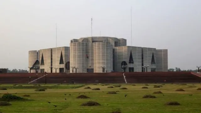 জাতীয় সংসদে