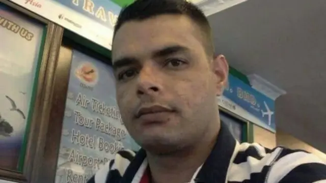 ताहिर अली