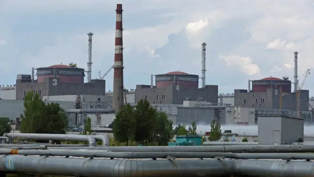 रुसले उक्त परमाणविक ऊर्जा केन्द्रबाट आफूमाथि हमला गरिरहेको युक्रेनले बताएको छ