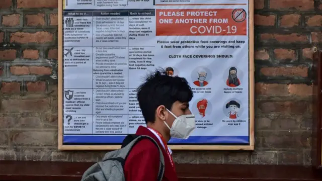 સુરતમાં એક જ દિવસમાં 27 કોરોનાગ્રસ્ત વિદ્યાર્થીઓ મળી આવ્યા.