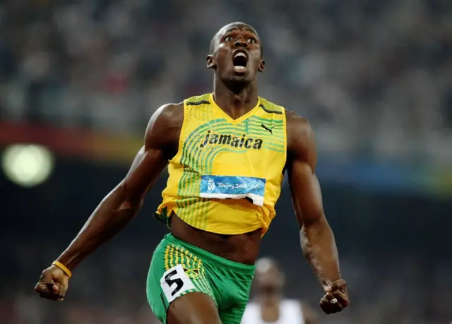 Усэйн Болт устанавливает новый мировой рекорд во время Олимпиады в Пекине в 2008 году
