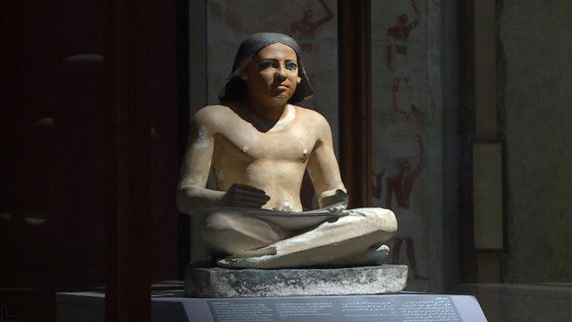 مجموعة صور للآثار المعاد عرضها في المتحف المصري