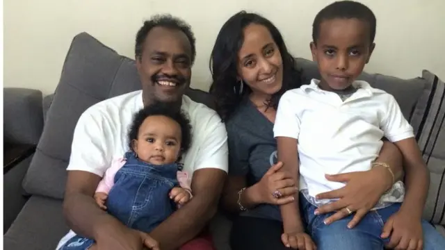 Maatii Asoosheet Piroofeesara Meeron Zallaqa